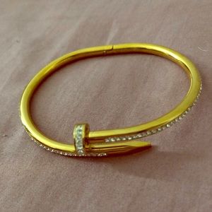 Juste un Cleu Cartier inspired bracelet